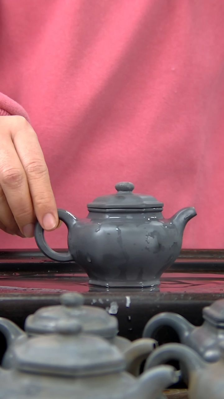 【闪购商品】贵台龙窑柴烧茶壶06