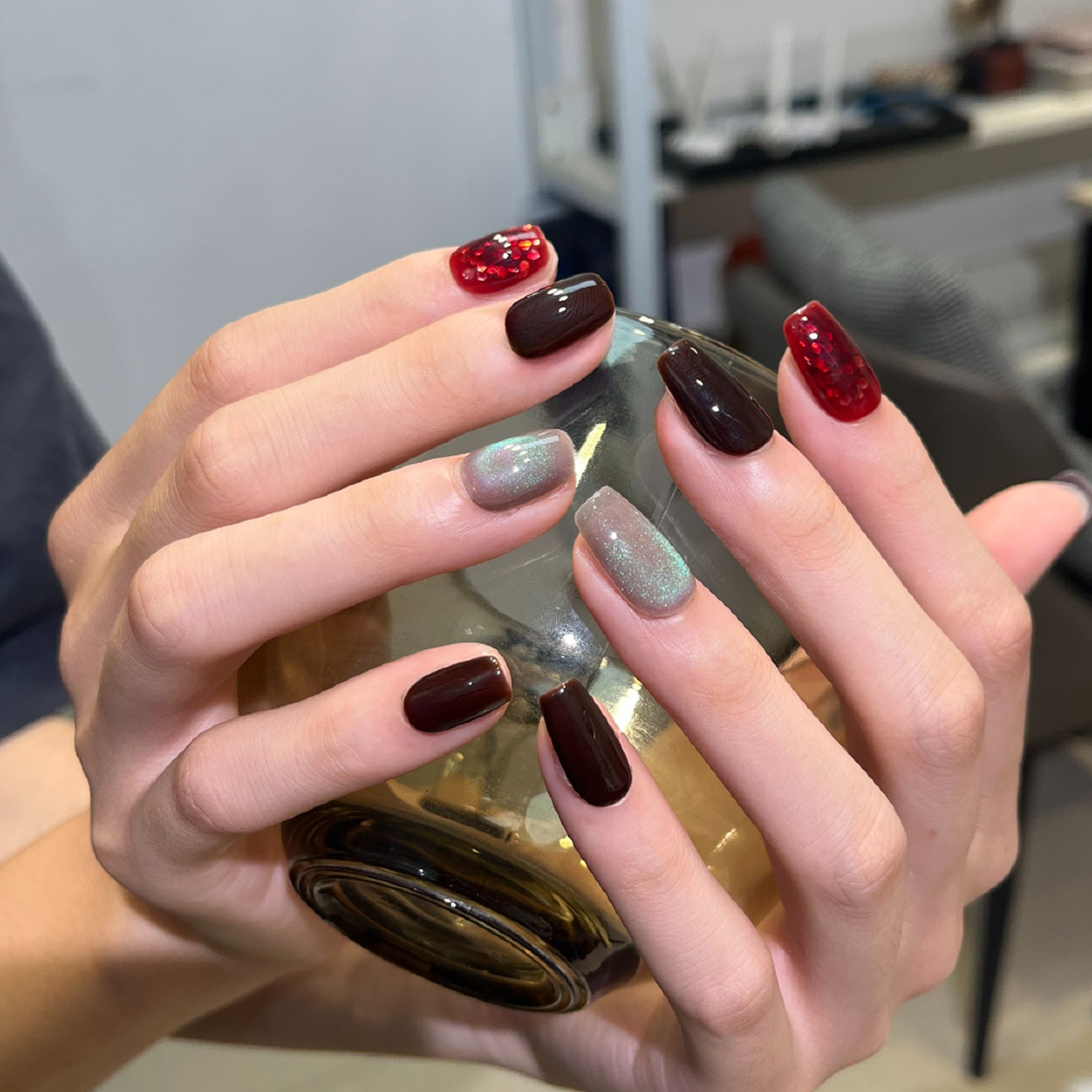 JDD【酱酱子】高颜值小众空间感显白猫眼设计 手工美甲穿戴甲片短款