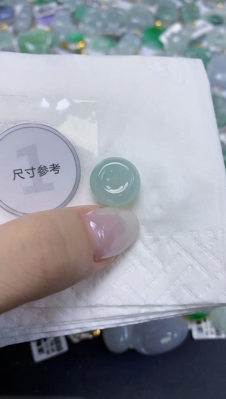 颈饰未镶嵌翡翠天然缅甸翡翠A货百元以上9元证书费自理