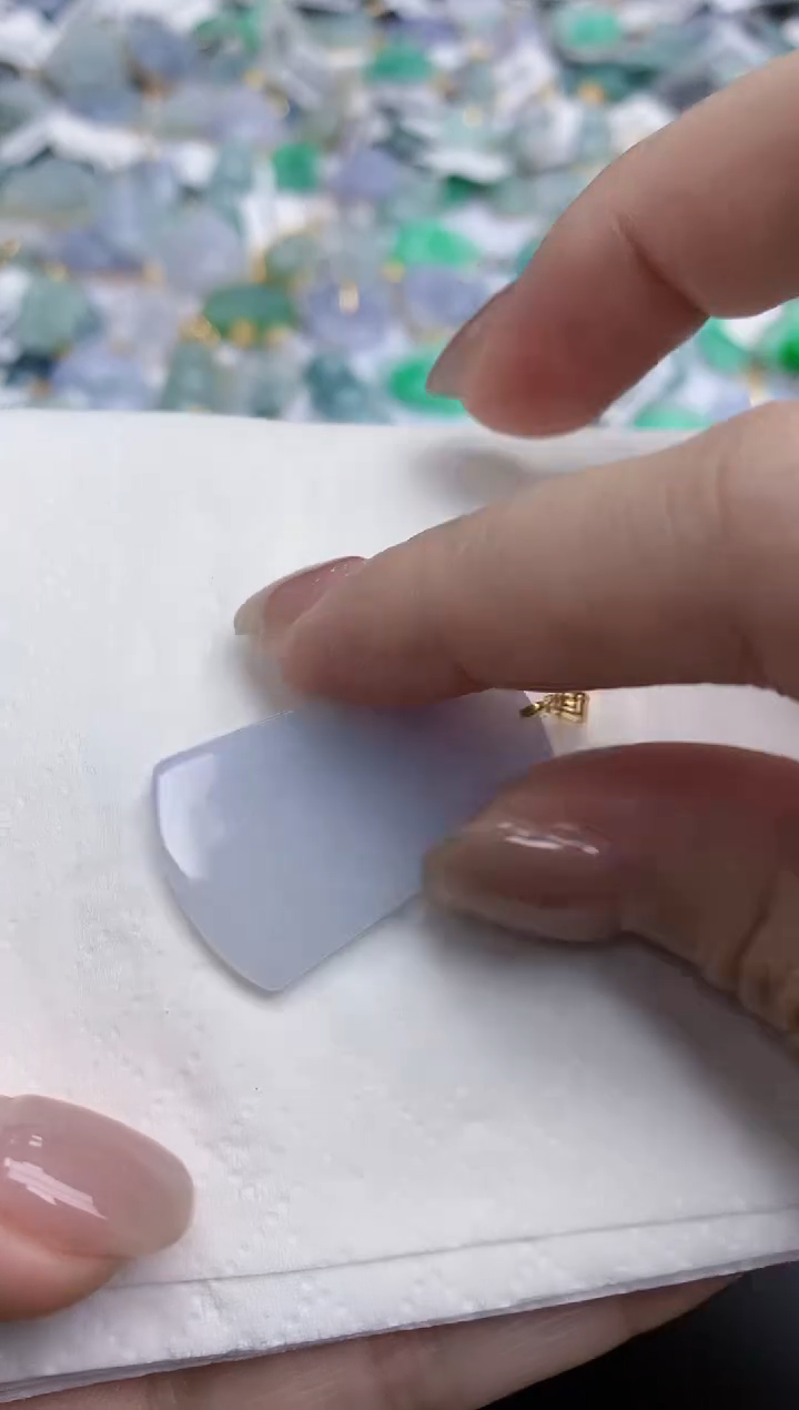 【闪购商品】翡翠颈饰18K金镶嵌天然缅甸翡翠A货