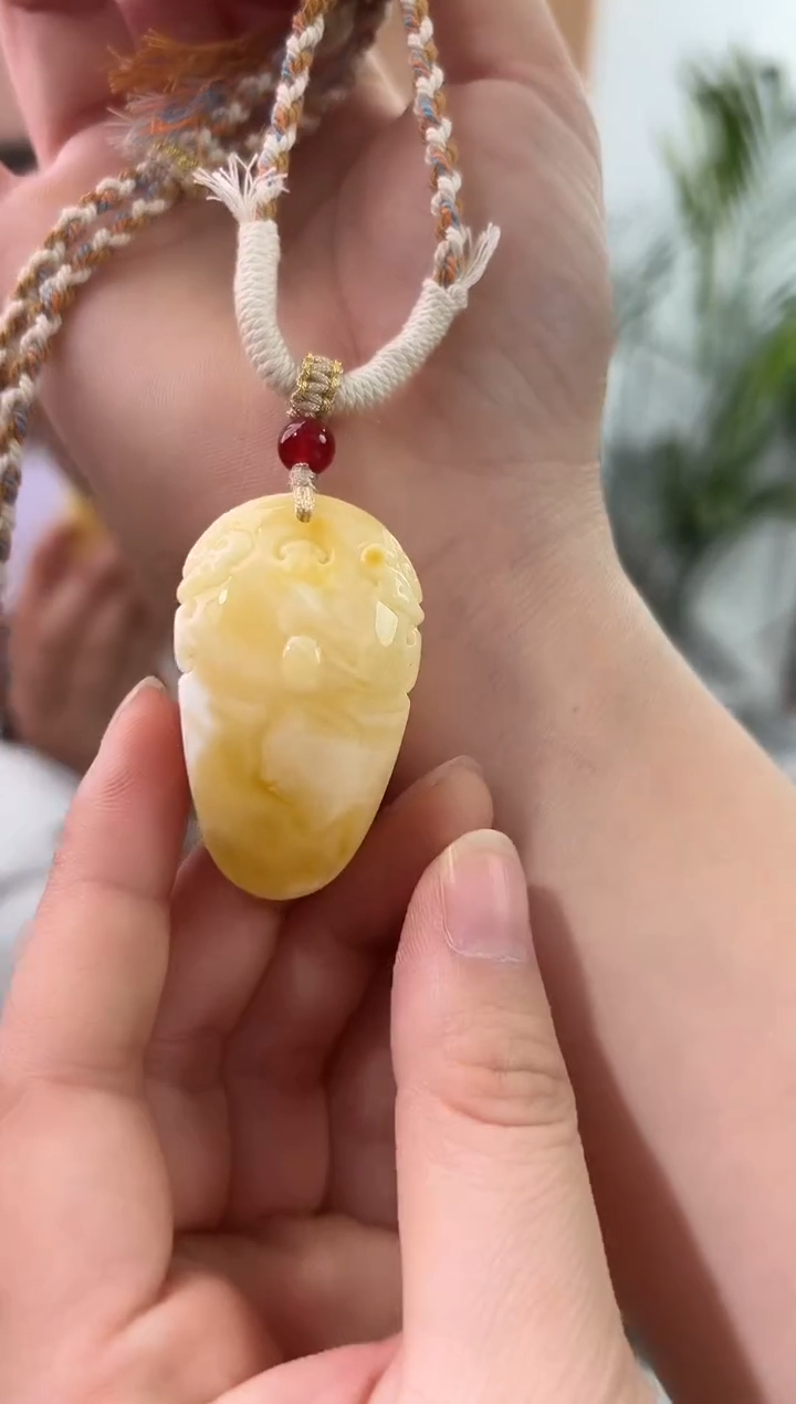 裸石琥珀未镶嵌琥珀蜜蜡吊坠