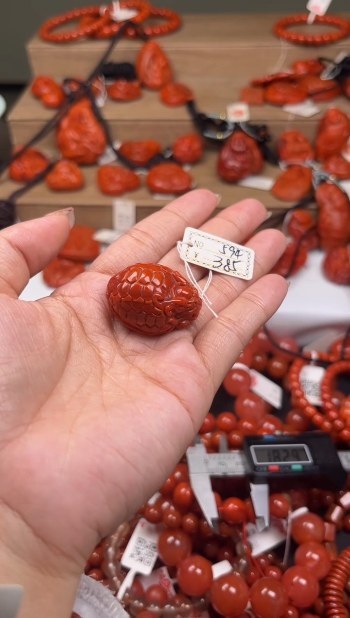 【闪购商品】南红玛瑙珠宝奇石未镶嵌594
