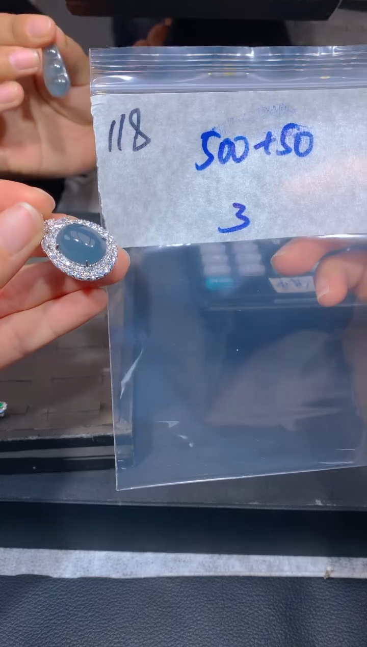 【闪购商品】定制翡翠未镶嵌118吊坠多样性拍一发一毛货定制抛光