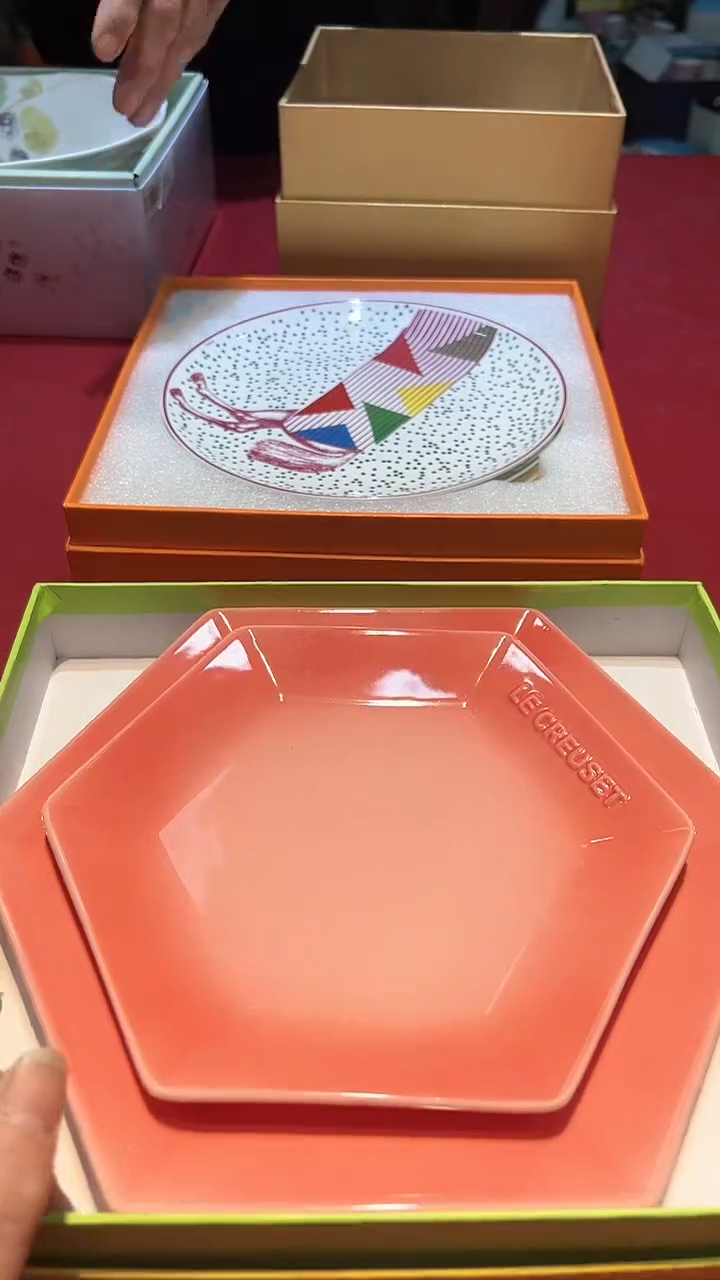 【闪购商品】瓷片11111111111111