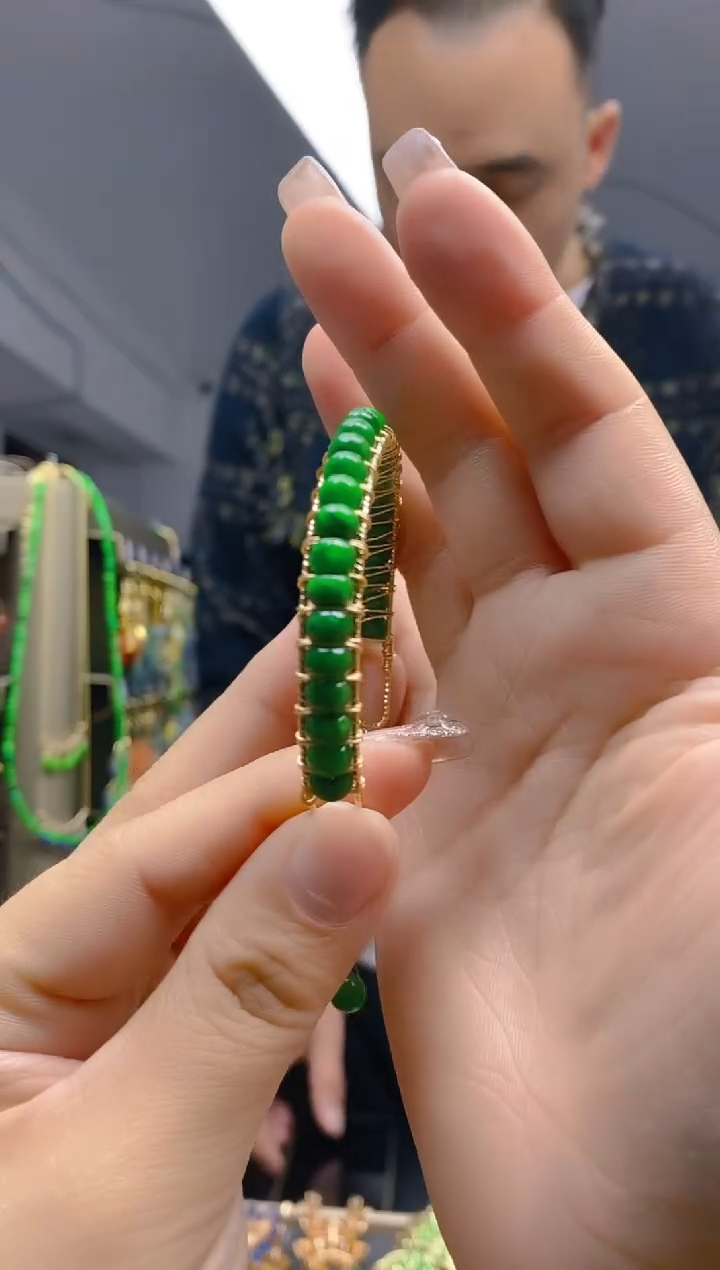 【闪购商品】翡翠耳饰合金92翡翠手镯