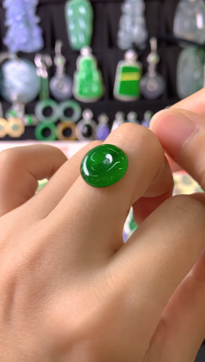 定制翡翠未镶嵌1裸玉（客户意向镶嵌）