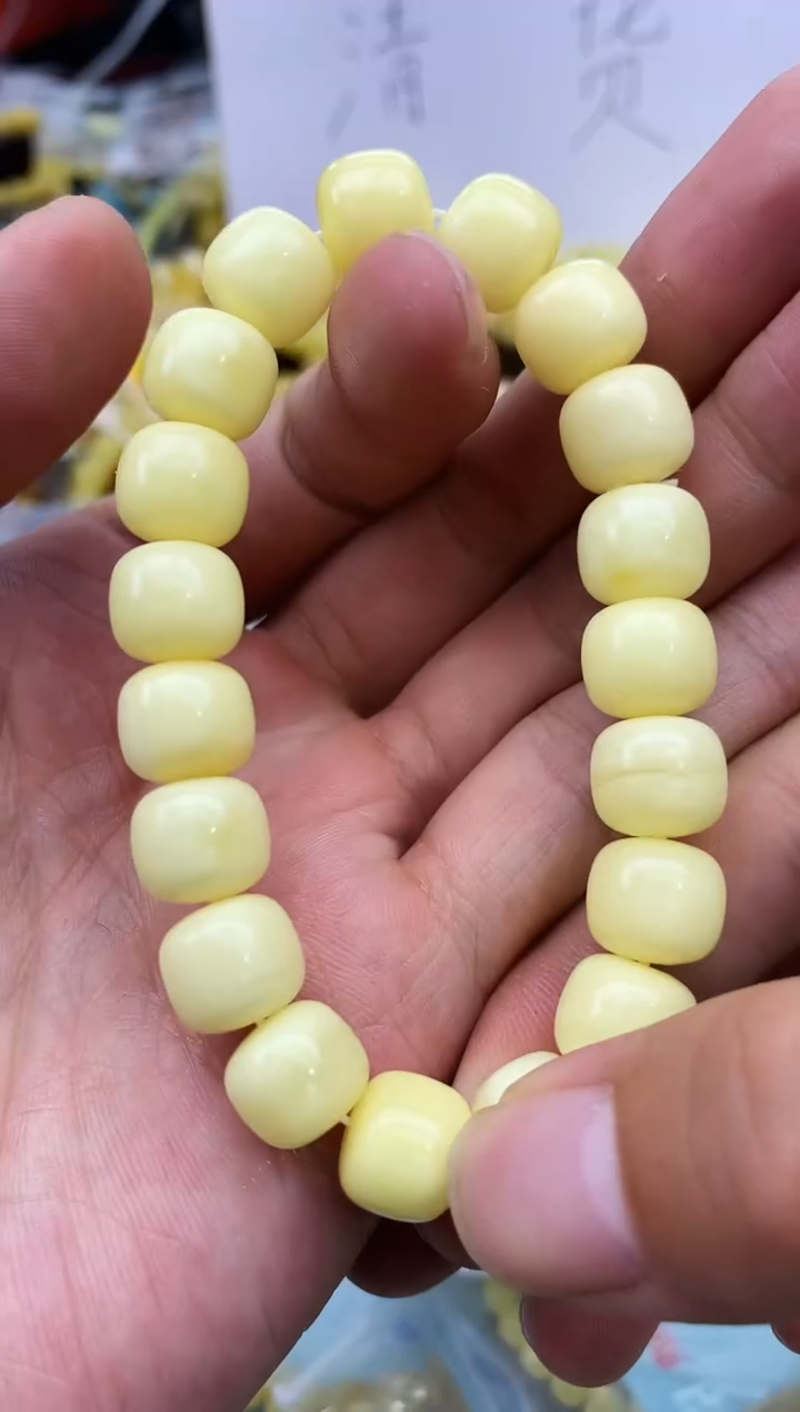 裸石蜜蜡未镶嵌手串卡11