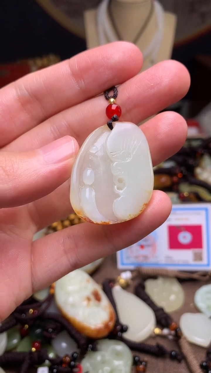 颈饰未镶嵌和田玉新疆料青海料清水和田玉吊坠