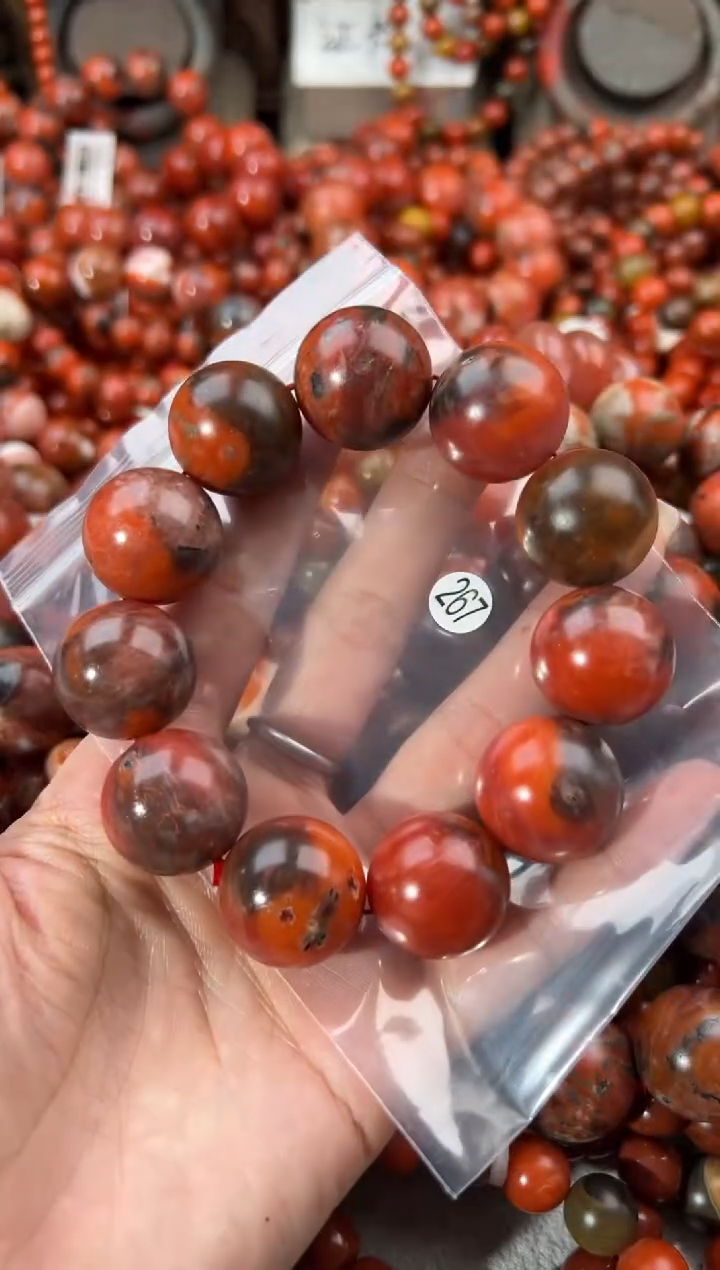 未镶嵌手串南红玛瑙桂****心21+