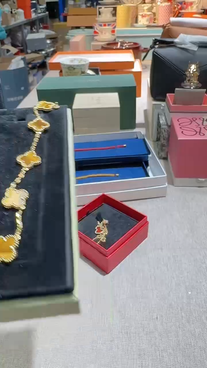 【闪购商品】瓷片正品保真，清库存