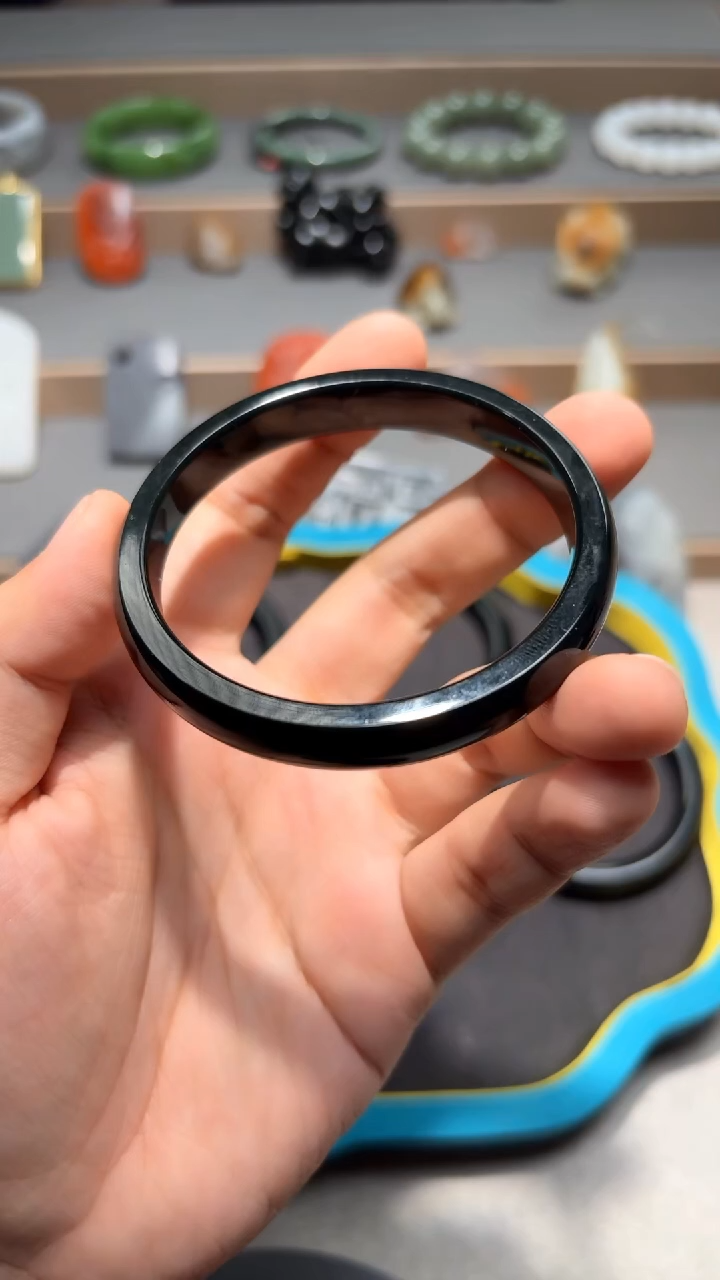 颈饰未镶嵌和田玉新疆塔青平安镯59