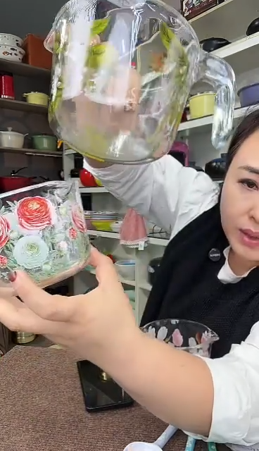 振*?刻度杯玫瑰花（样品）