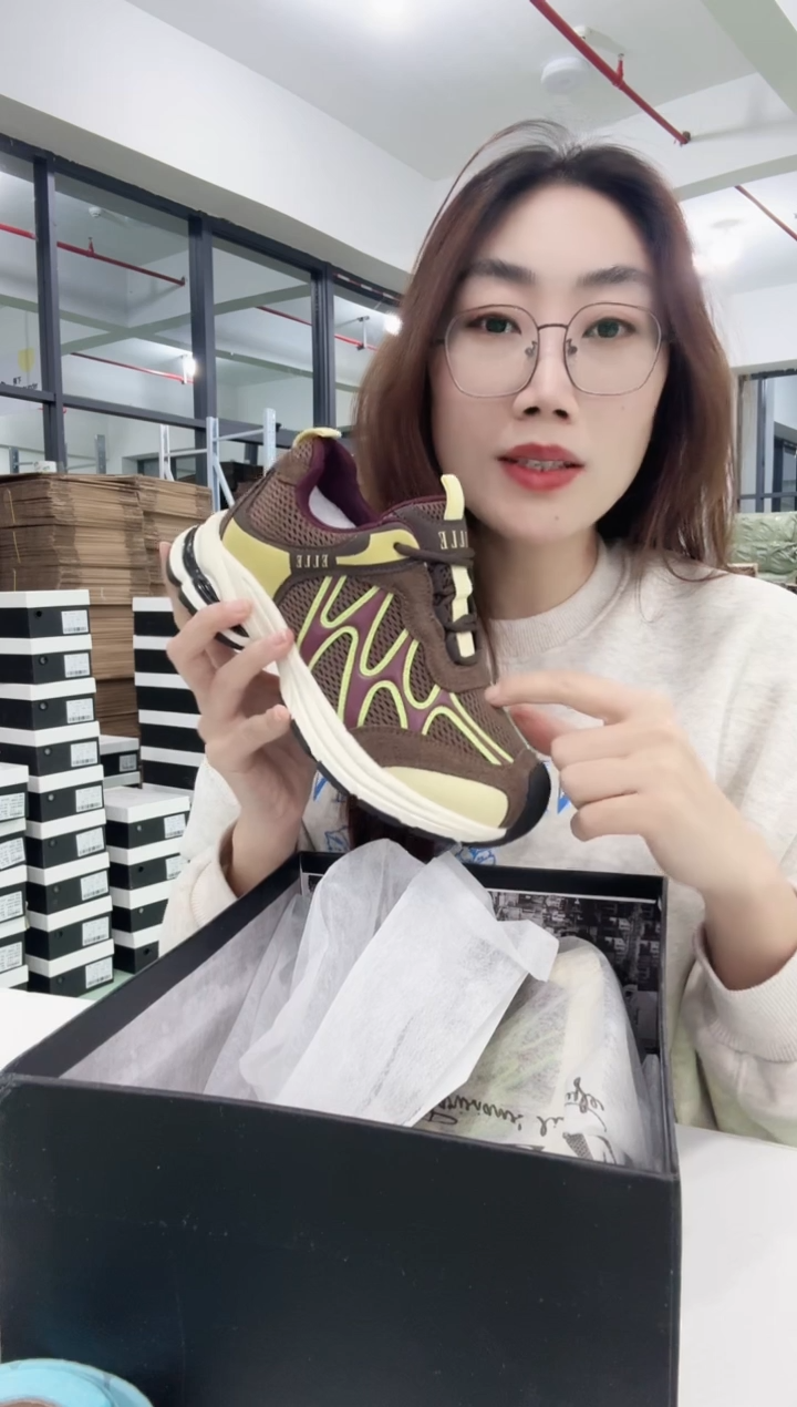 妮妮严选女鞋40码