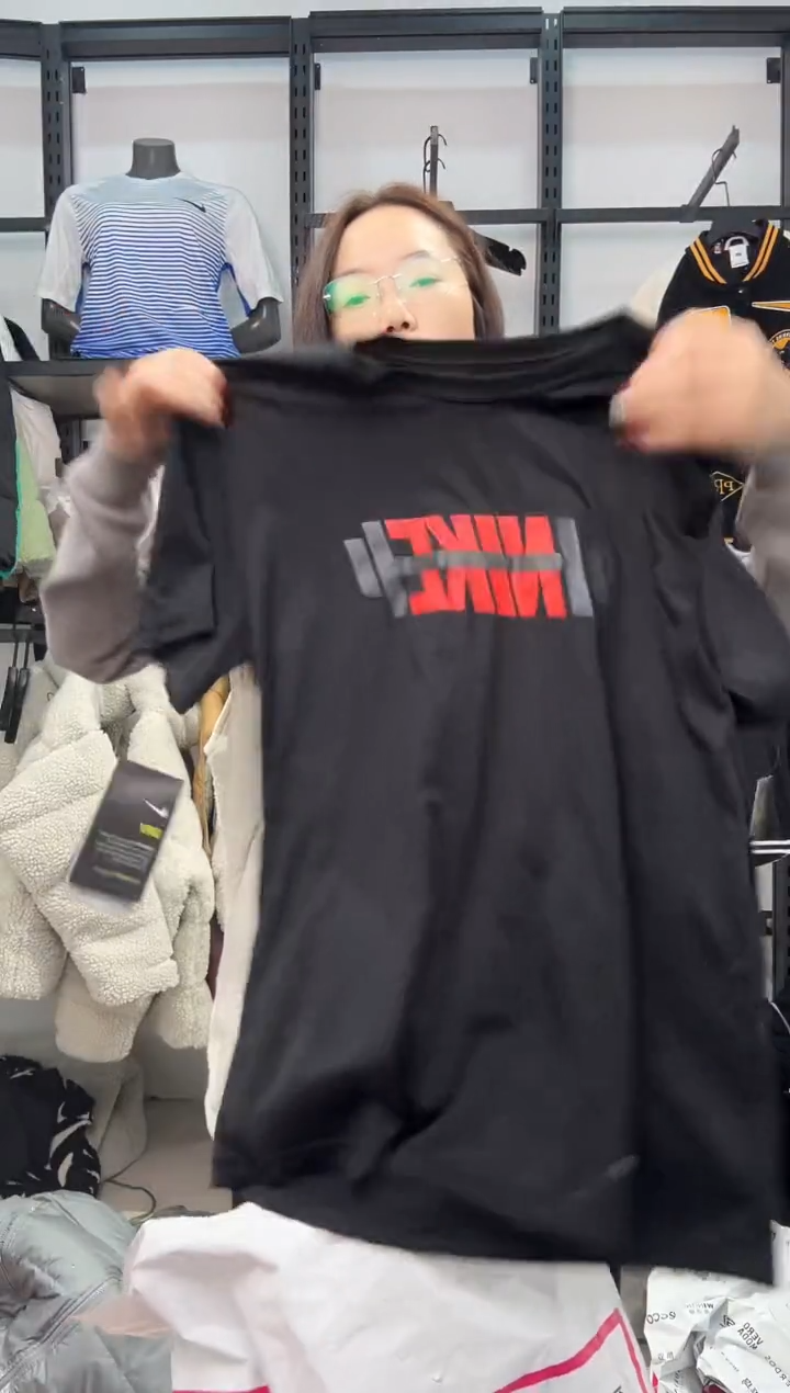 2298闪购编码 Nike/Jordan运动卫衣裤以直播间过款为准 尺码·