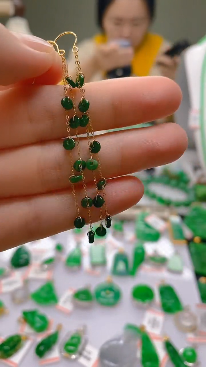 【闪购商品】翡翠18K金镶嵌颈饰新号开播，全场乱卖