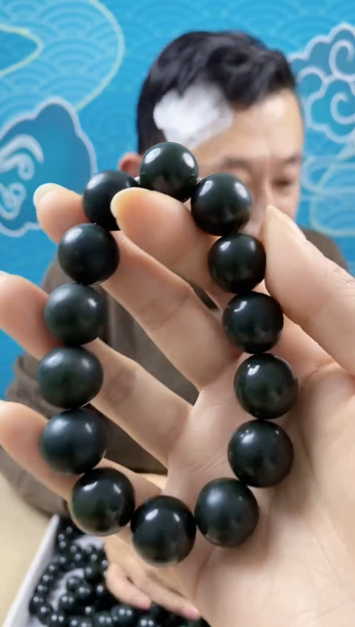 未镶嵌手串和田玉001