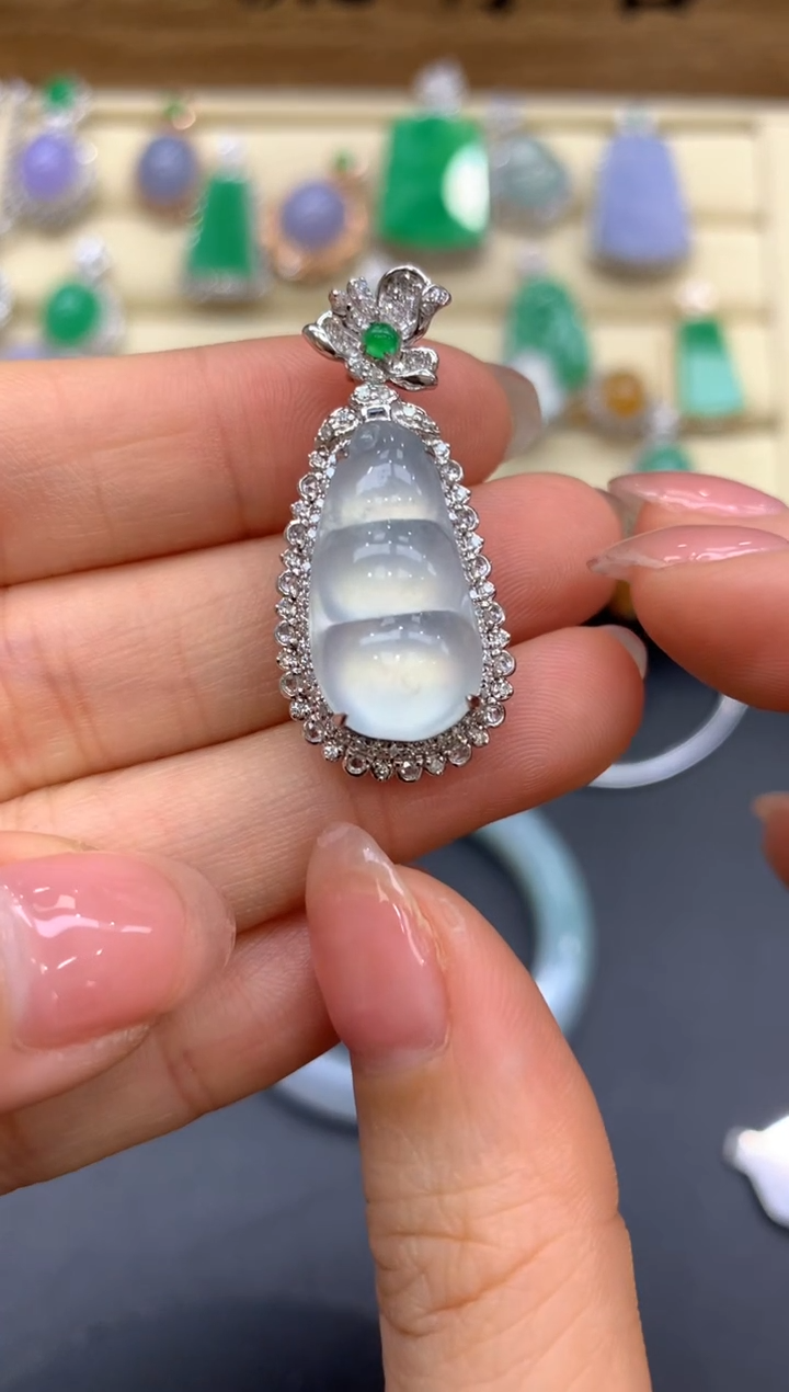 【闪购商品】翡翠颈饰18K金镶嵌603-中国好珍宝