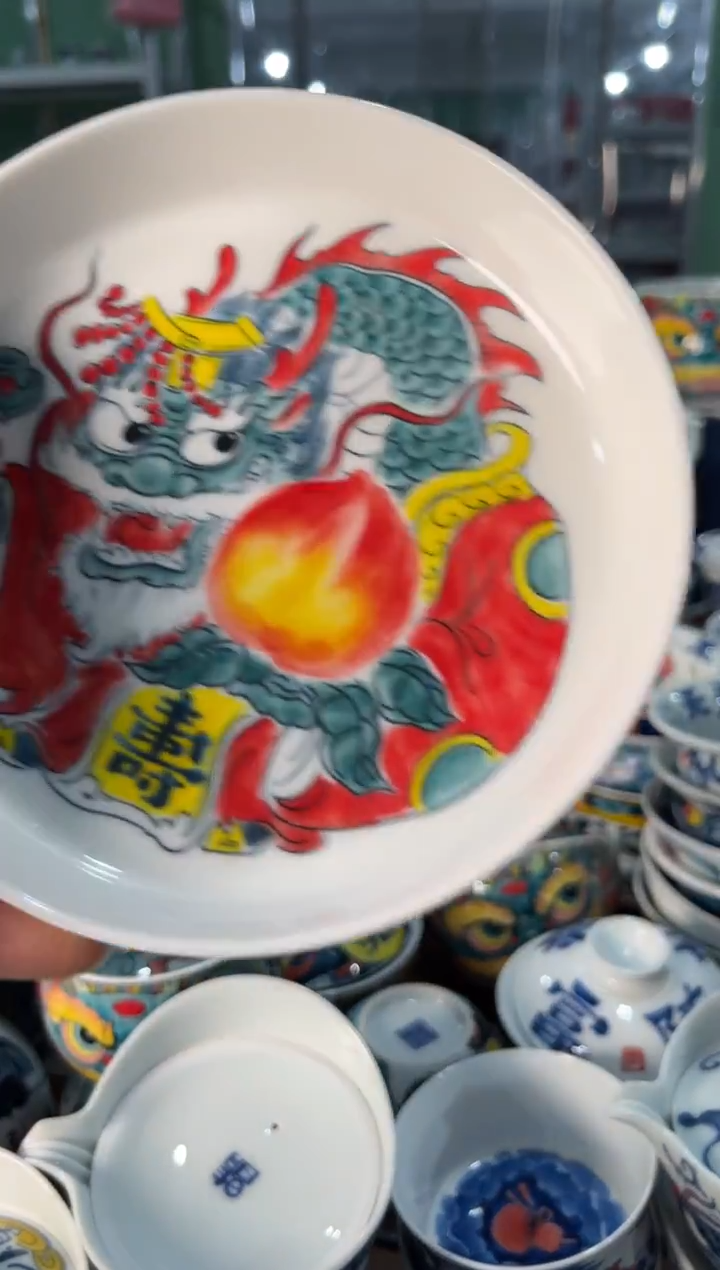 陶瓷昨明景德镇陶瓷：壶承