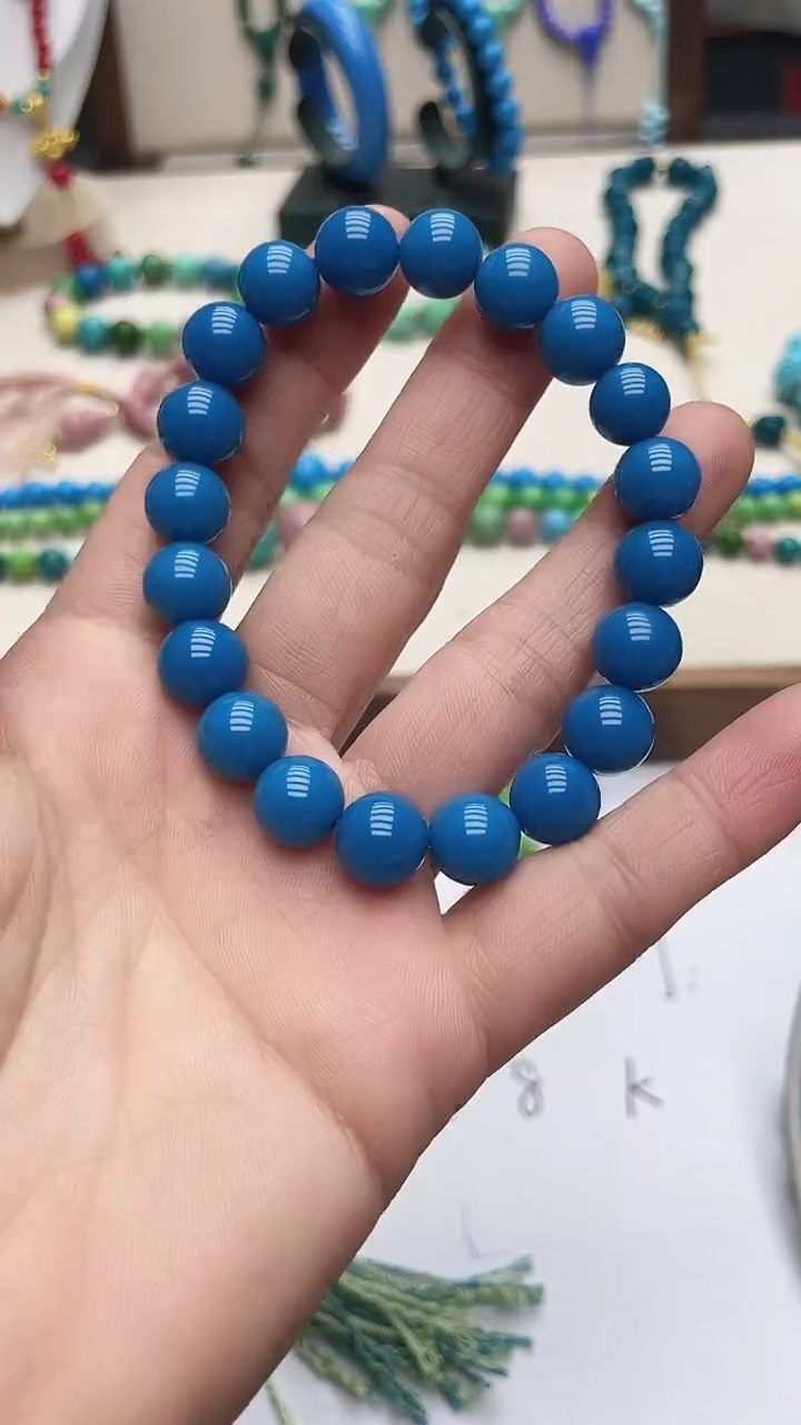 珍藏特色绿色高瓷