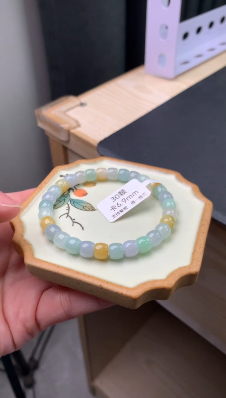 【闪购商品】翡翠手链未镶嵌天然翡翠手串03