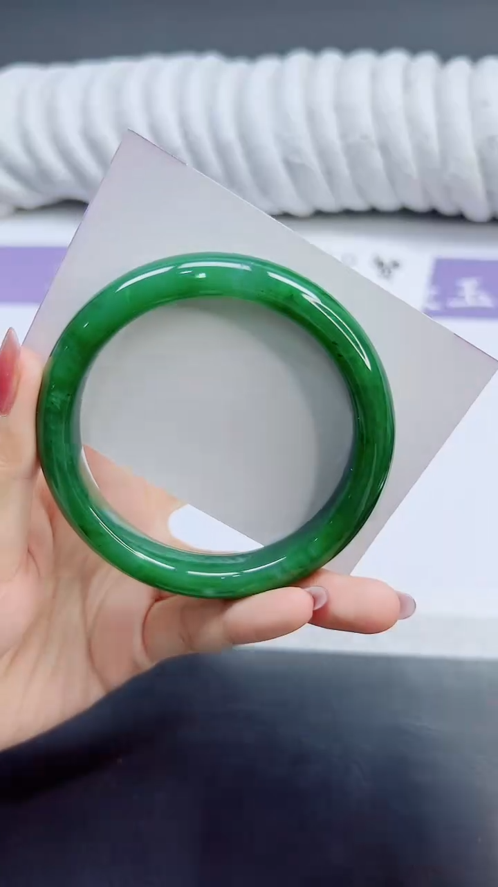 未镶嵌手镯和田玉74/64.3BY