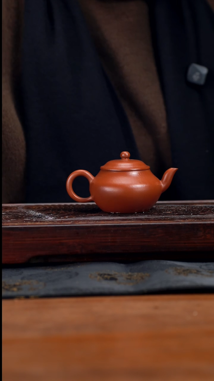 【闪购商品】紫砂茶壶150cc黄龙山原矿朱泥梨形28