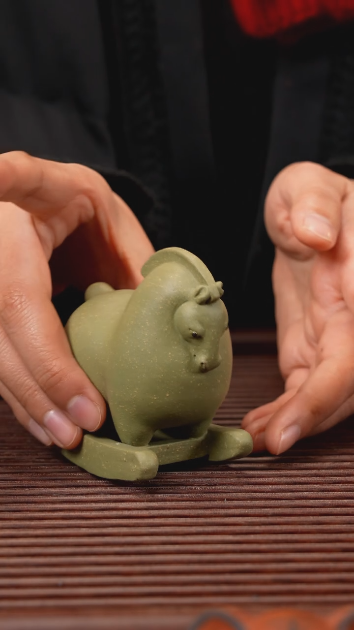 【闪购商品】紫砂茶宠摇摇马，