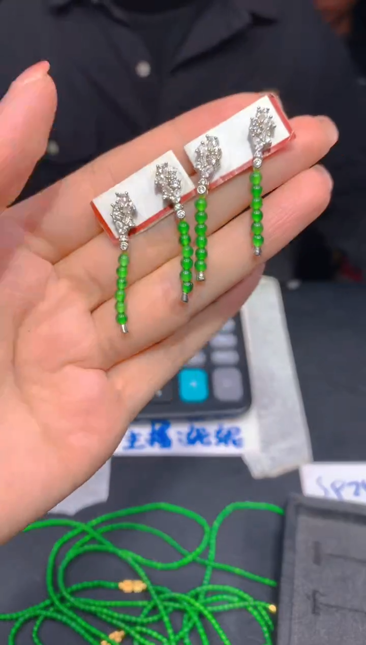 【闪购商品】定制翡翠未镶嵌198多样性发货（发其一）