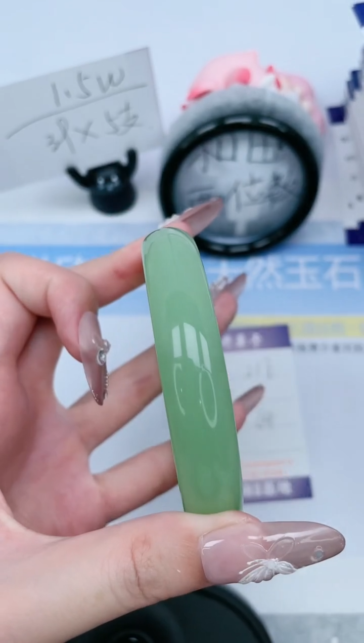 石英质玉未镶嵌手镯217-64