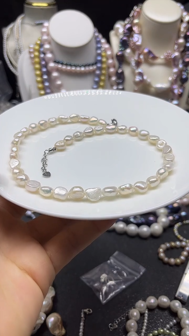 颈饰未镶嵌淡水珍珠多人