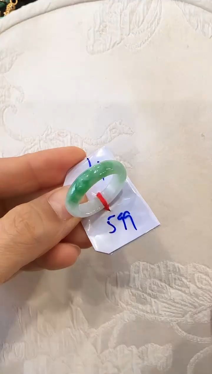 翡翠未镶嵌颈饰国风19