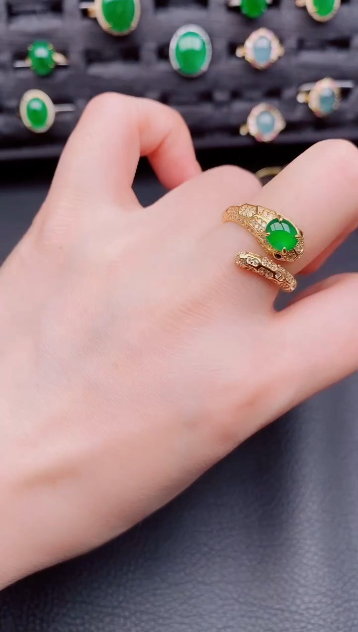 【闪购商品】翡翠戒指银S925镶嵌天然a货翡翠323