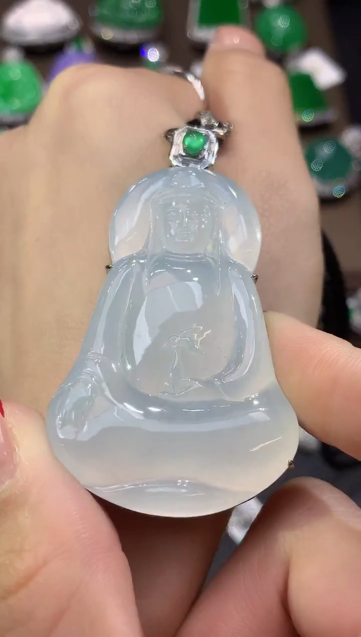 吊坠(不含链)18K金镶嵌翡翠洋*头D56