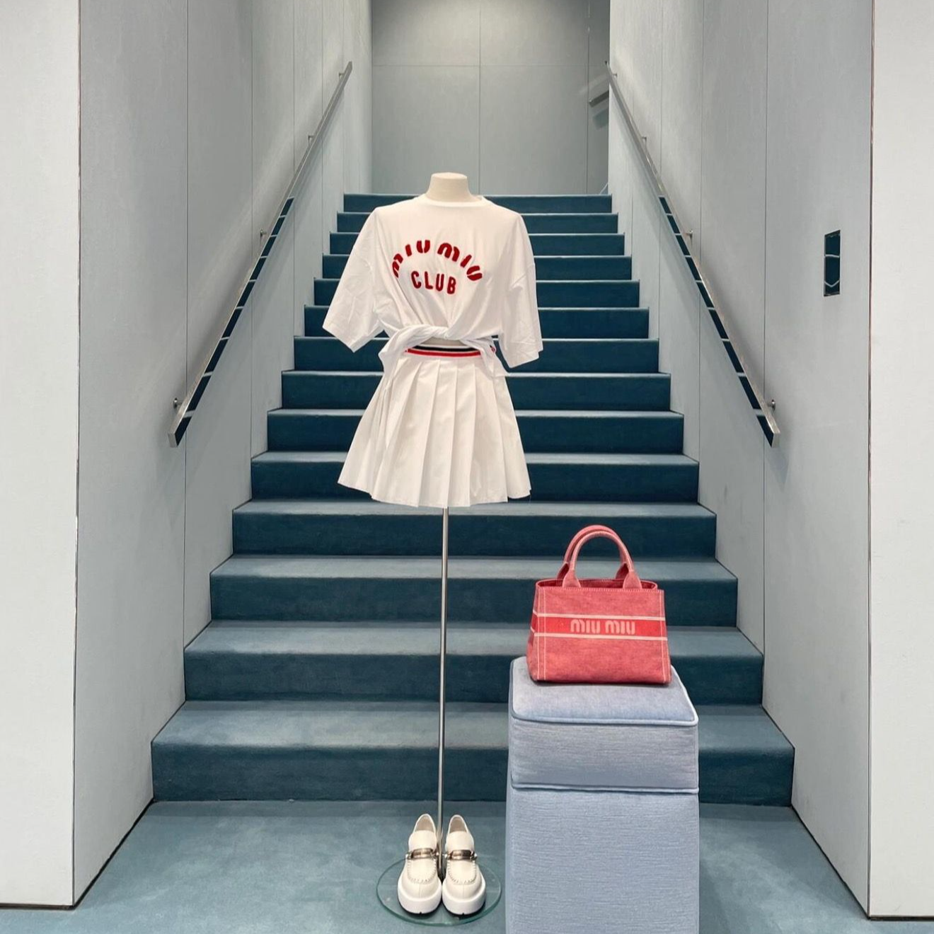 99新 MIU MIU/缪缪 双双臻选/kk00261/缪缪上衣/