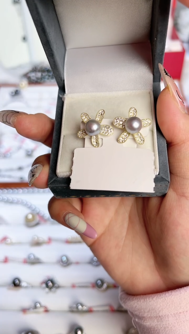 【闪购商品】海水珍珠耳饰银S925镶嵌75