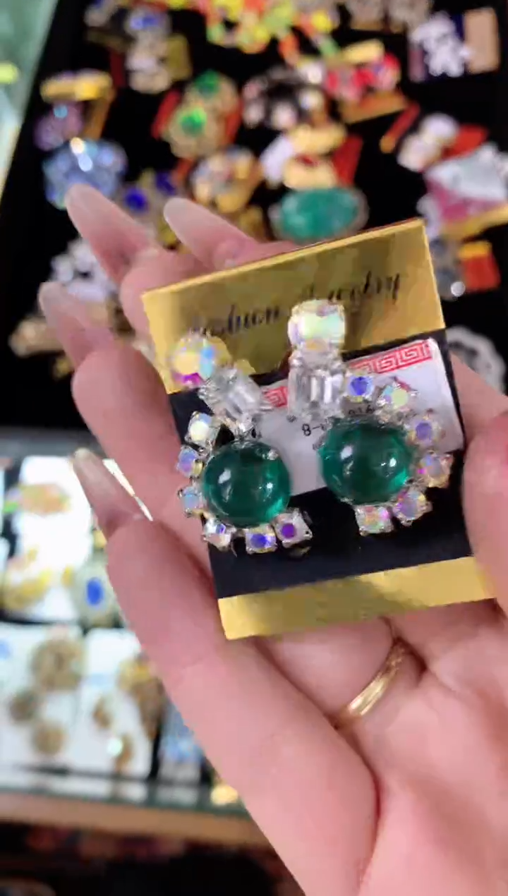 【闪购商品】瓷片楚楚中古珠宝甄选不退换