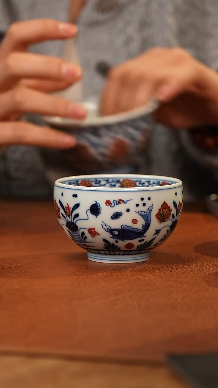 【闪购商品】杯和然釉里红鱼藻禅定杯