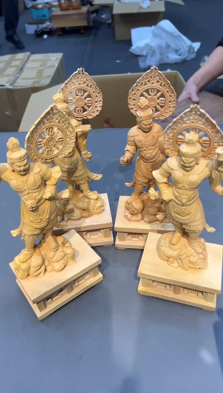 木盼****！工艺品小四孤品收藏