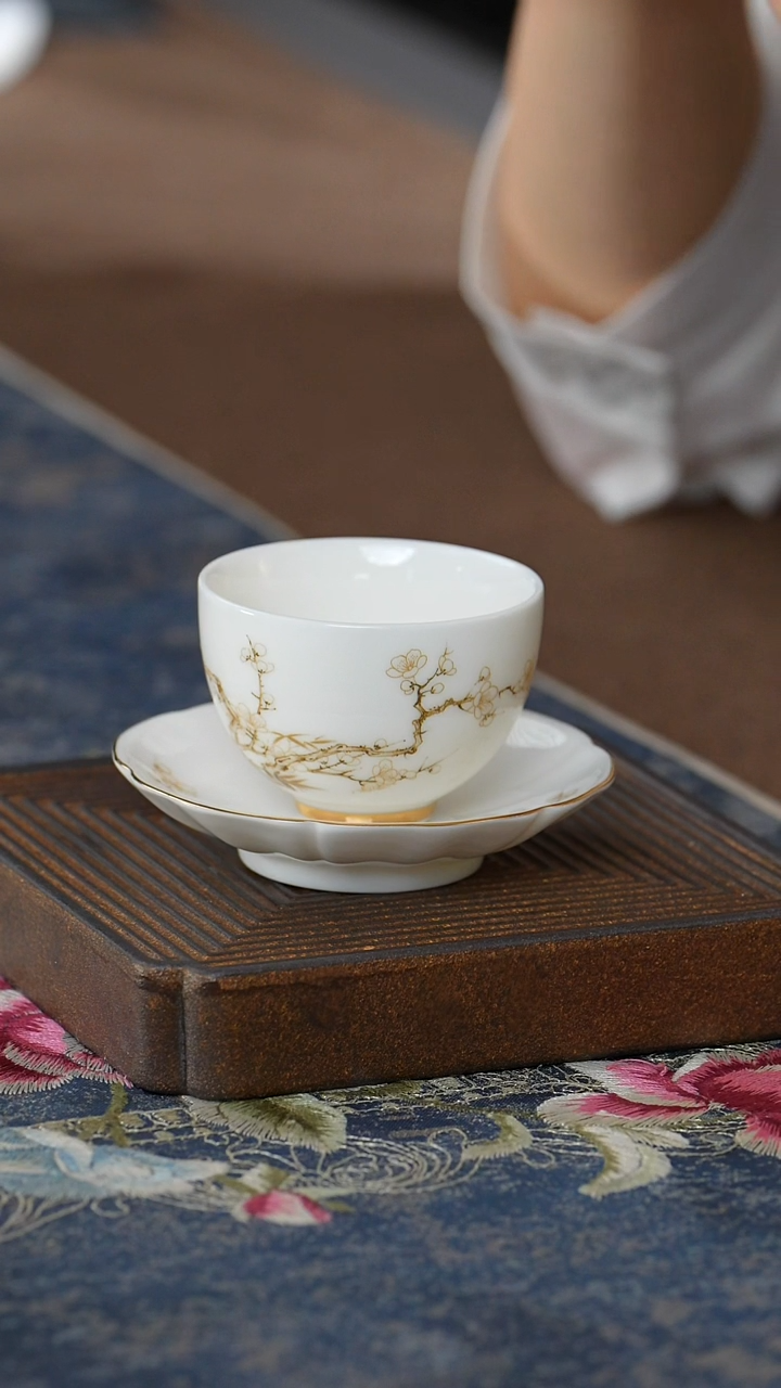 【梅花-小杯+杯垫】【12西泠礼盒】