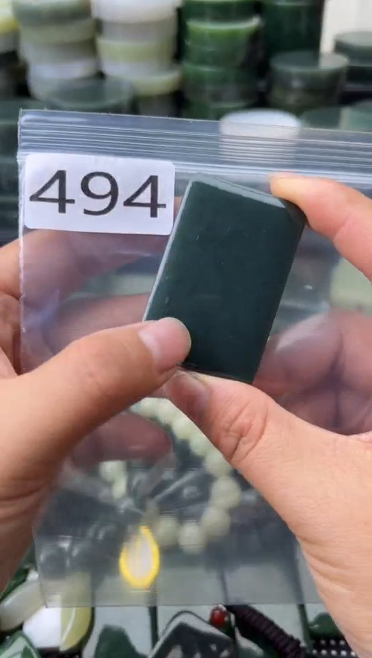 未镶嵌和田玉珠宝半成品牌子