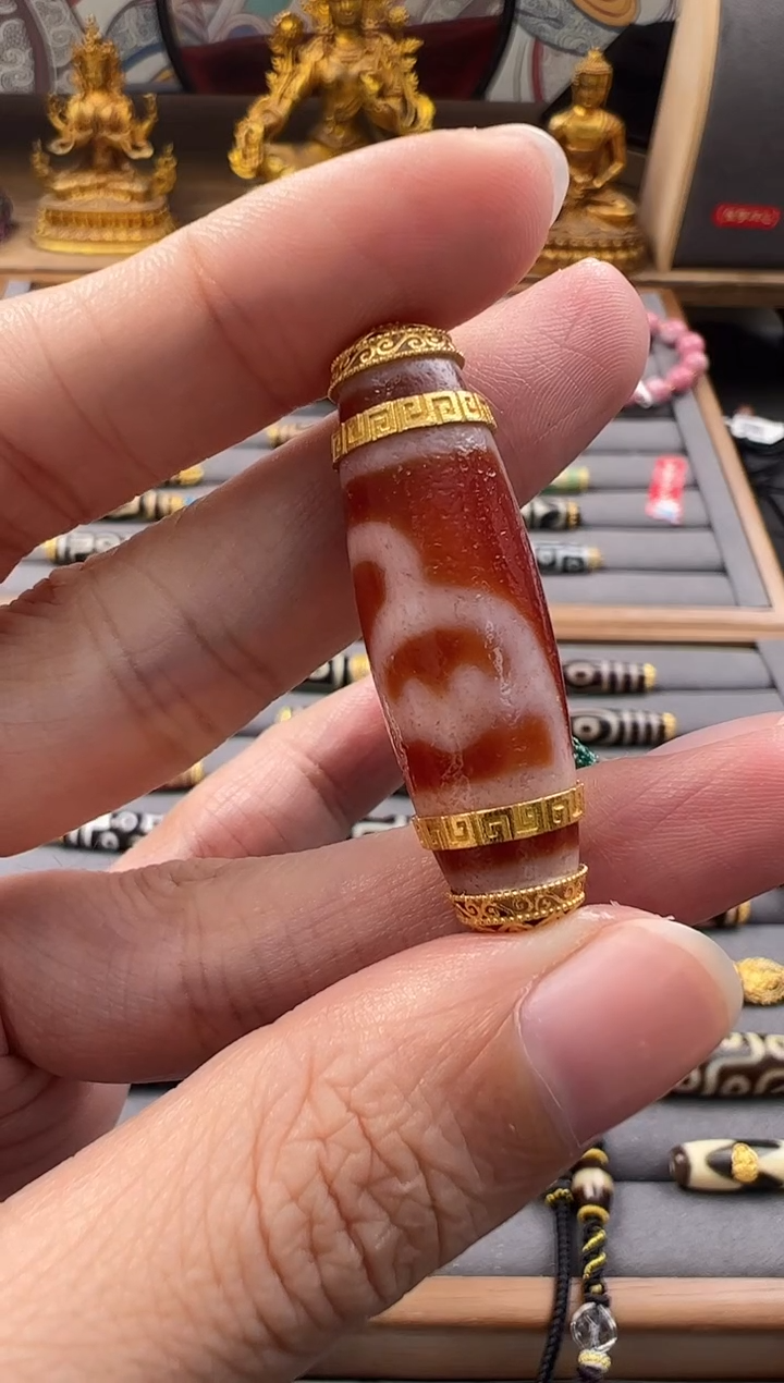 【闪购商品】玛瑙挂件18K金镶嵌吊坠