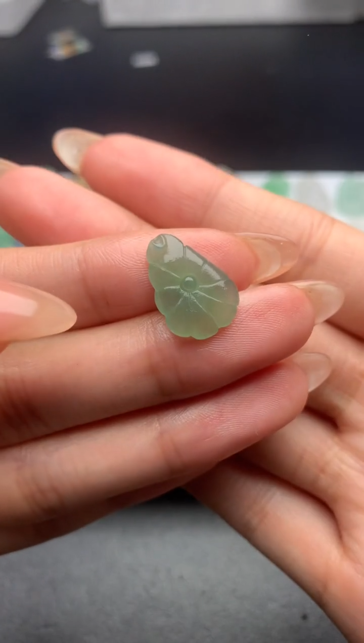【闪购商品】定制翡翠未镶嵌毛货