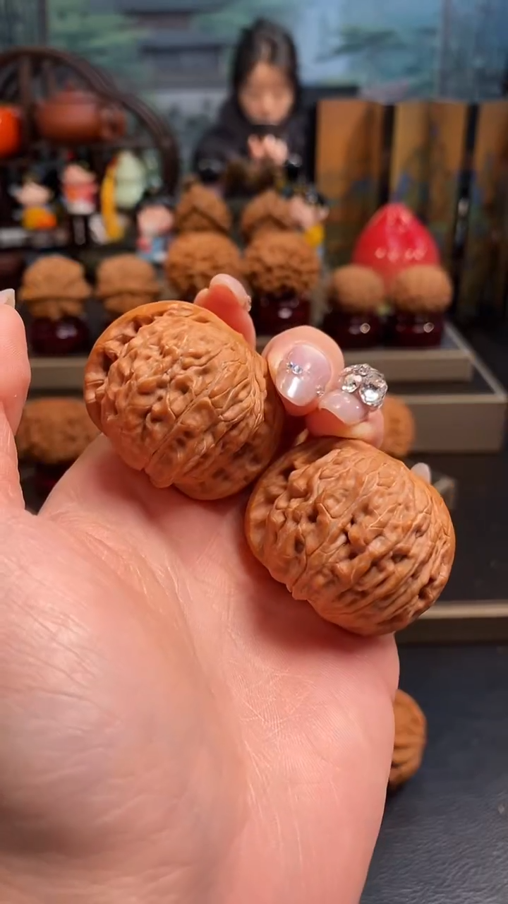 【闪购商品】文玩核桃吊坠K318磨盘40