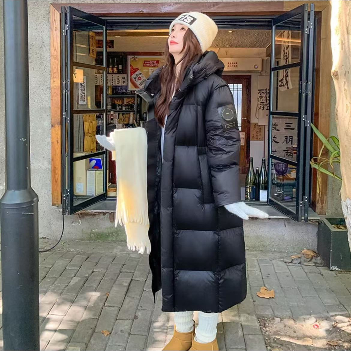 M撤柜超长白鹅绒羽绒服宽松长款过膝连帽黑色百搭加厚外套黑金