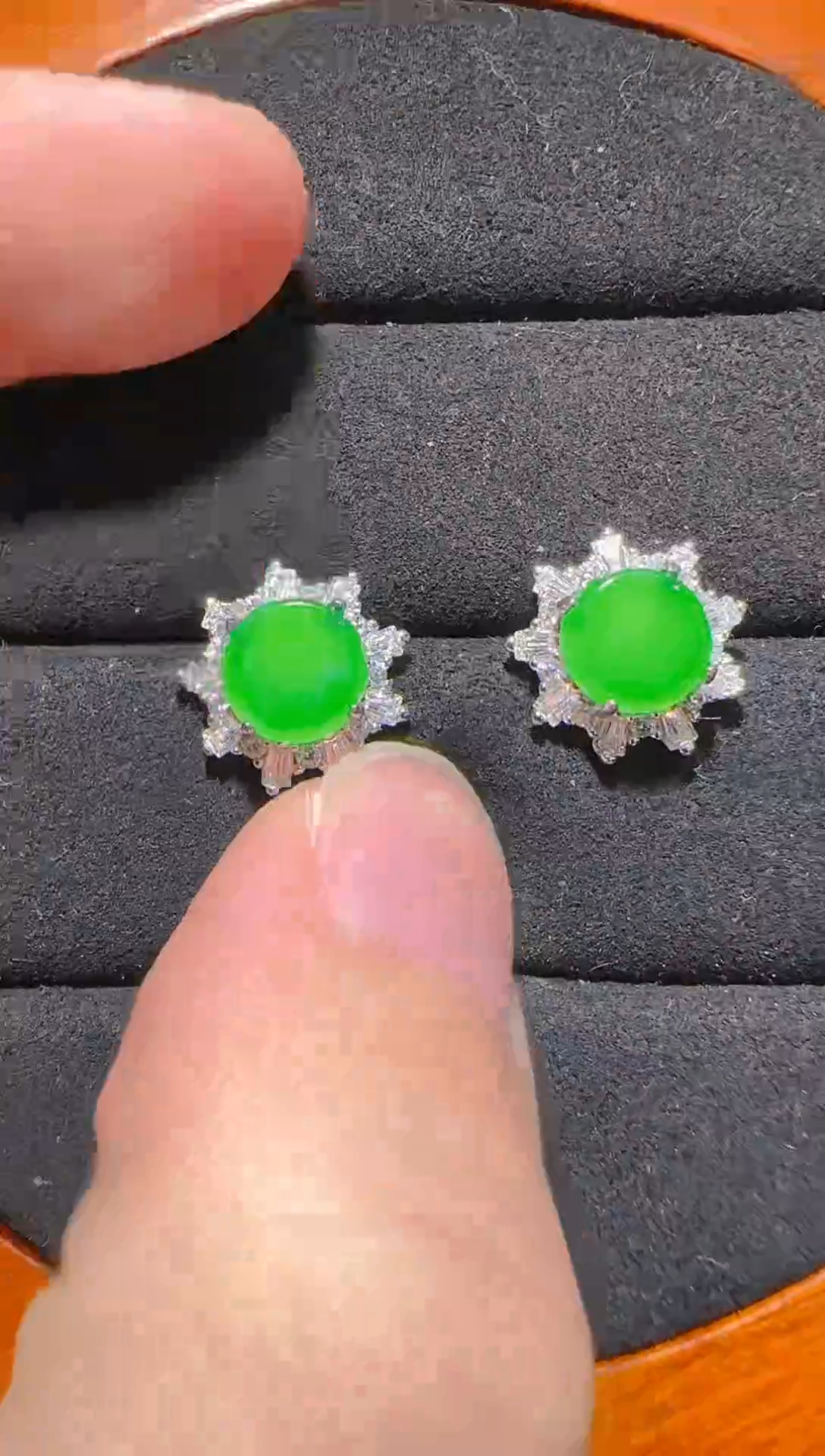 【闪购商品】翡翠耳饰银S925镶嵌天然翡翠A货多样性发一件