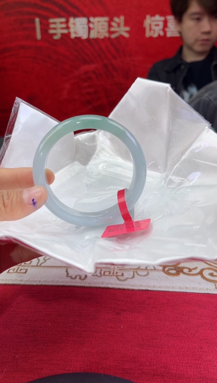 【闪购商品】翡翠手镯未镶嵌翡翠手镯