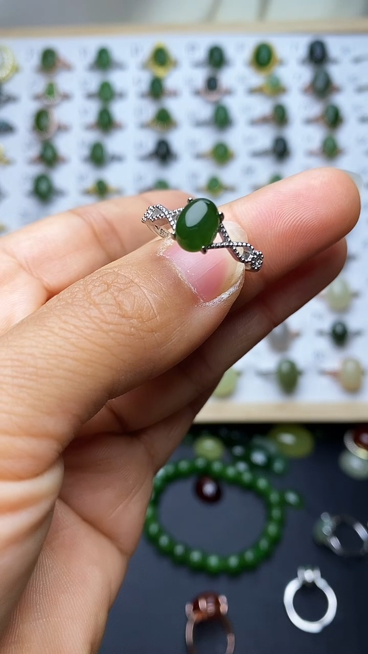 【闪购商品】和田玉戒指未镶嵌1