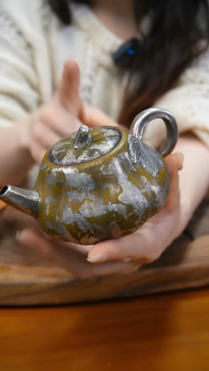 【闪购商品】Z24南瓜磨砂感老岩泥茶壶