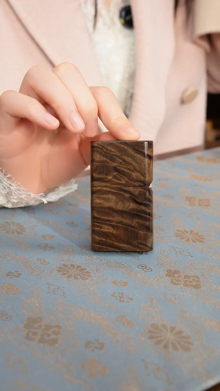 乌木类家具山*石金丝楠阴沉木火机