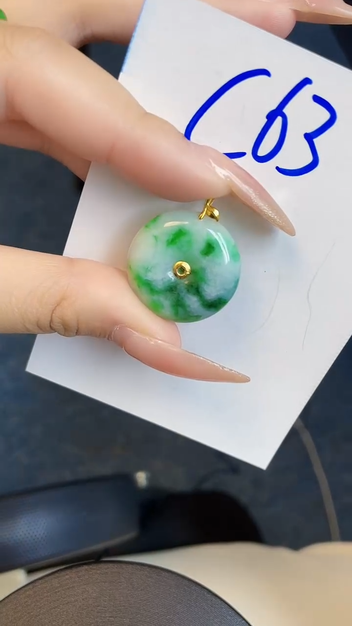 【闪购商品】翡翠颈饰18K金镶嵌00000000